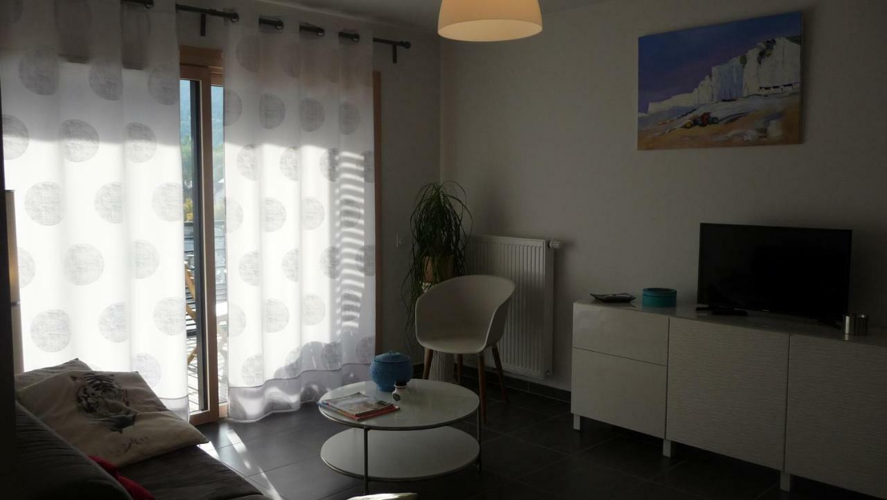Le Rive Gauche Lägenhet Saint-Jorioz Exteriör bild